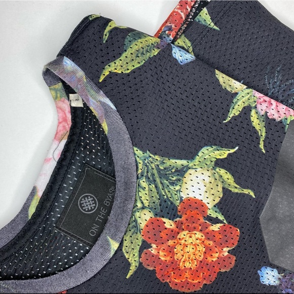 Floral Jersey - Picture 3 of 3